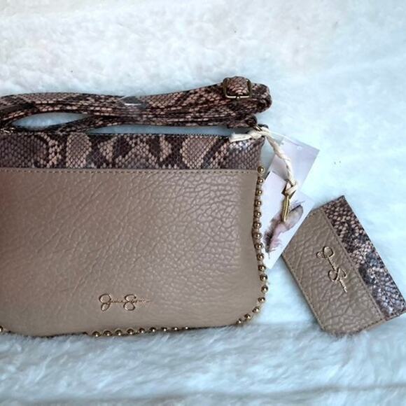 Brand New Cute JESSICA SIMPSON 2 PCs GIFT SET In Soft BEIGE Crossbody Purse - Picture 4 of 6